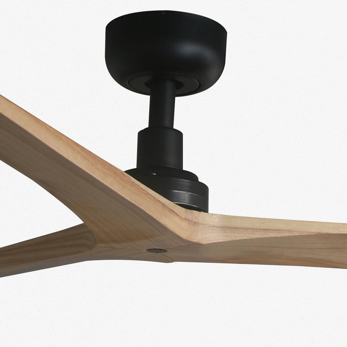 Deckenventilator ohne Licht KLIM M Ø1250MM SCHWARZ 3 FLÜGEL THUYA-KIEFER