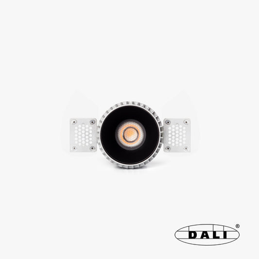 TULIPA Black recessed trimless downlight 7W 15° 3000K CRI90 DALI