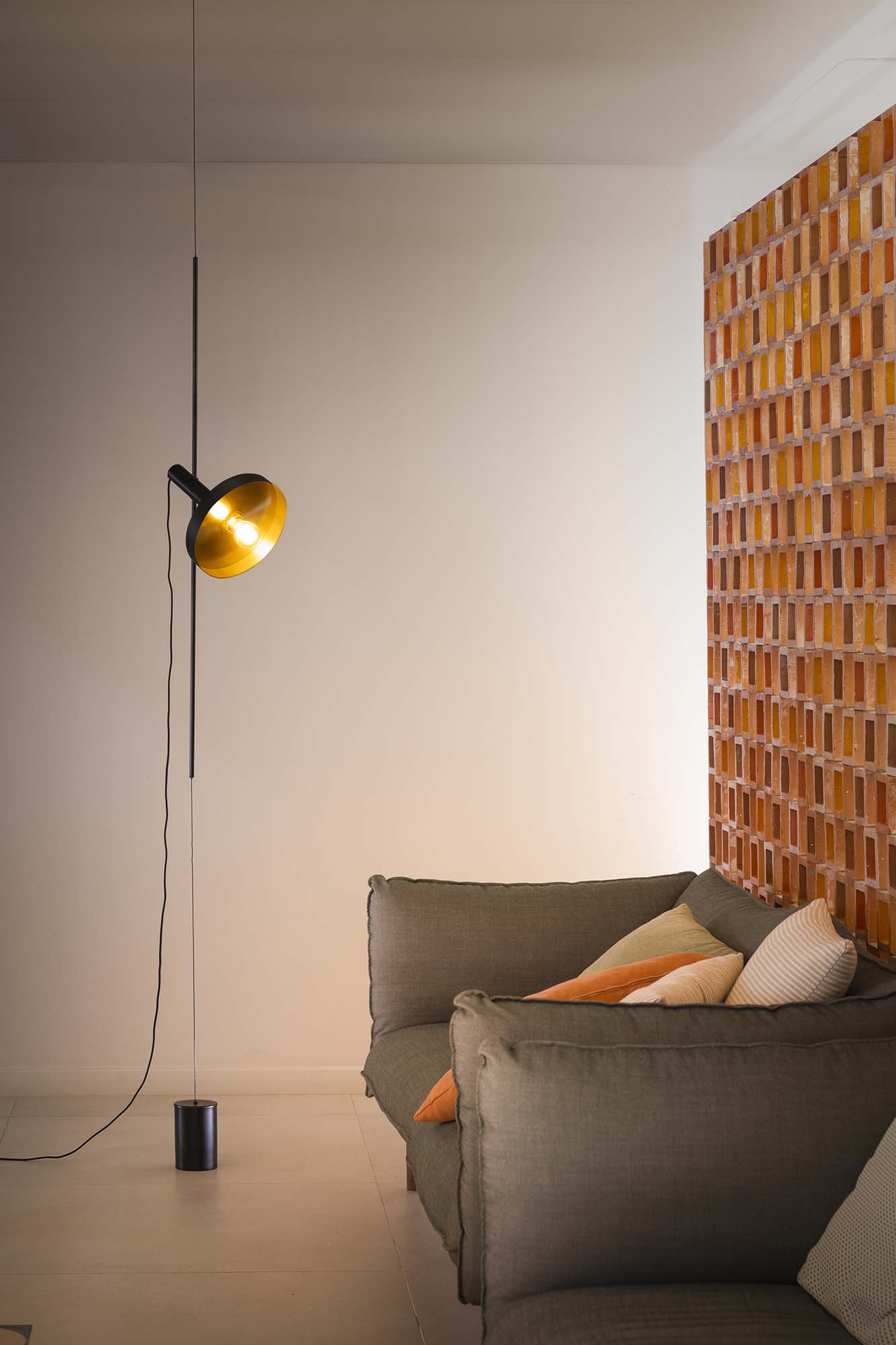 WHIZZ Black/golden pendant/floor lamp