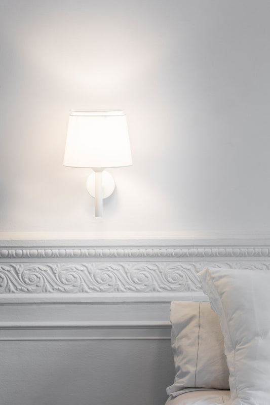 Wall light SAVOY WHITE WALL LIGHT WITH WHITE SHADE