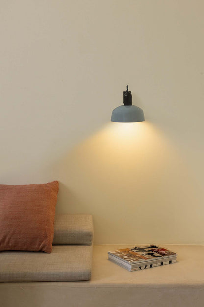 TATAWIN grayish blue metal wall lamp