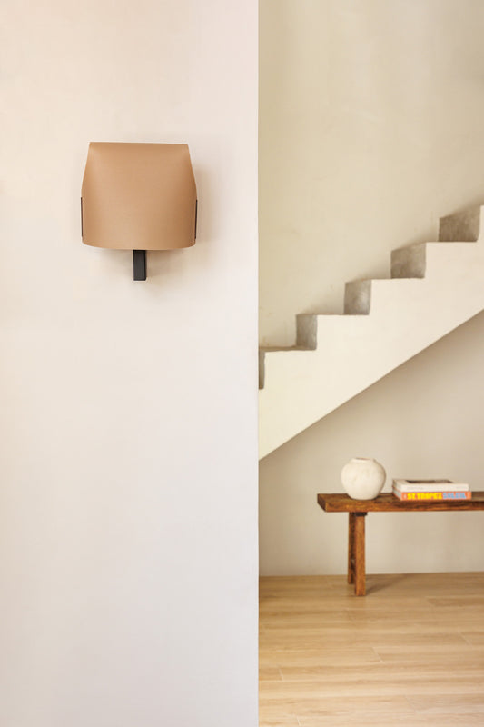 Aplique de pared LUANG negro/camel