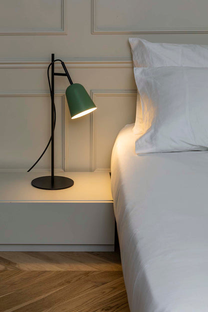 STUDIO green table lamp