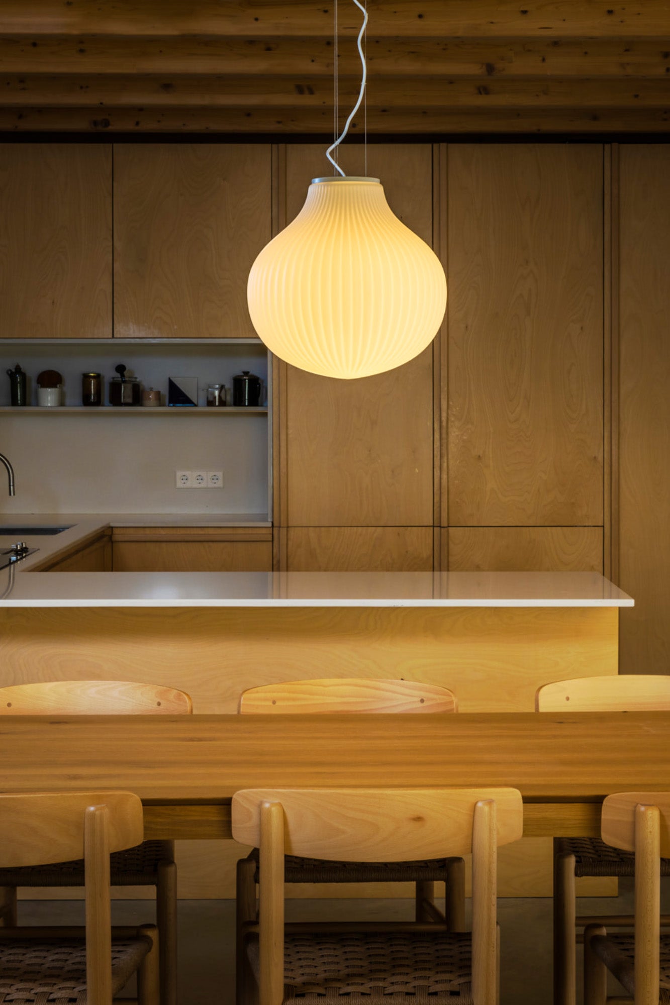 ISABELLE 400 White pendant lamp