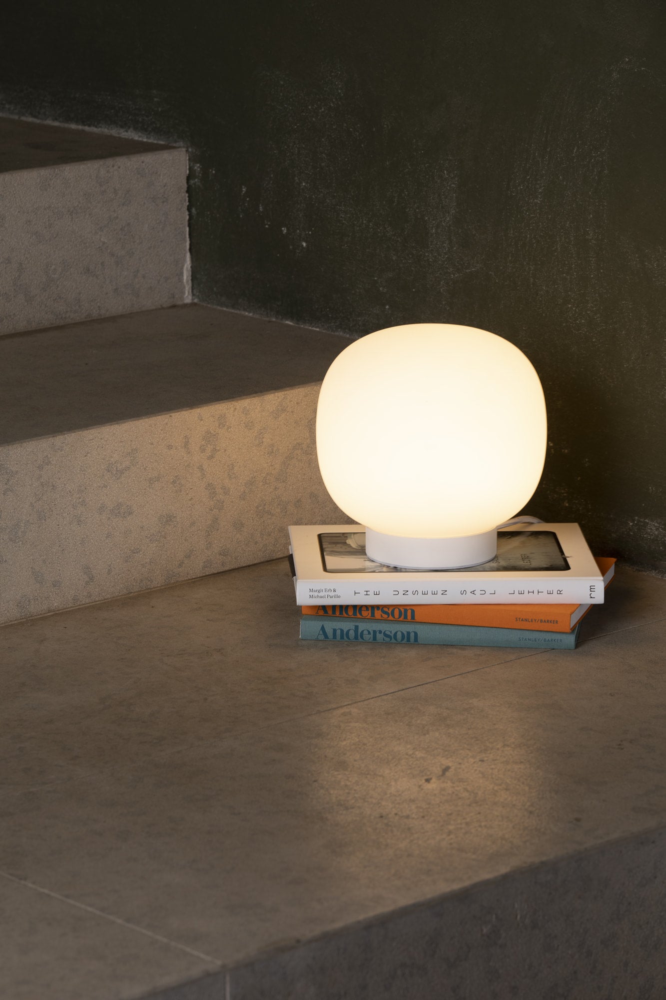 AMELIA White table lamp