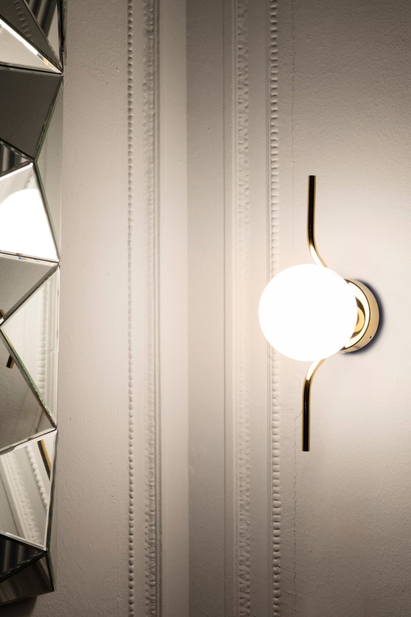 LE VITA Gold wall lamp