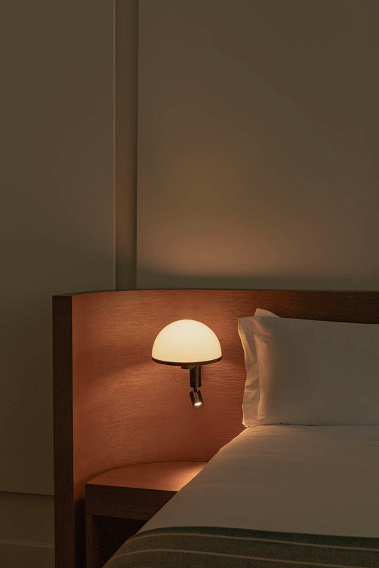 Lámpara de pared DOME negra con lector LED