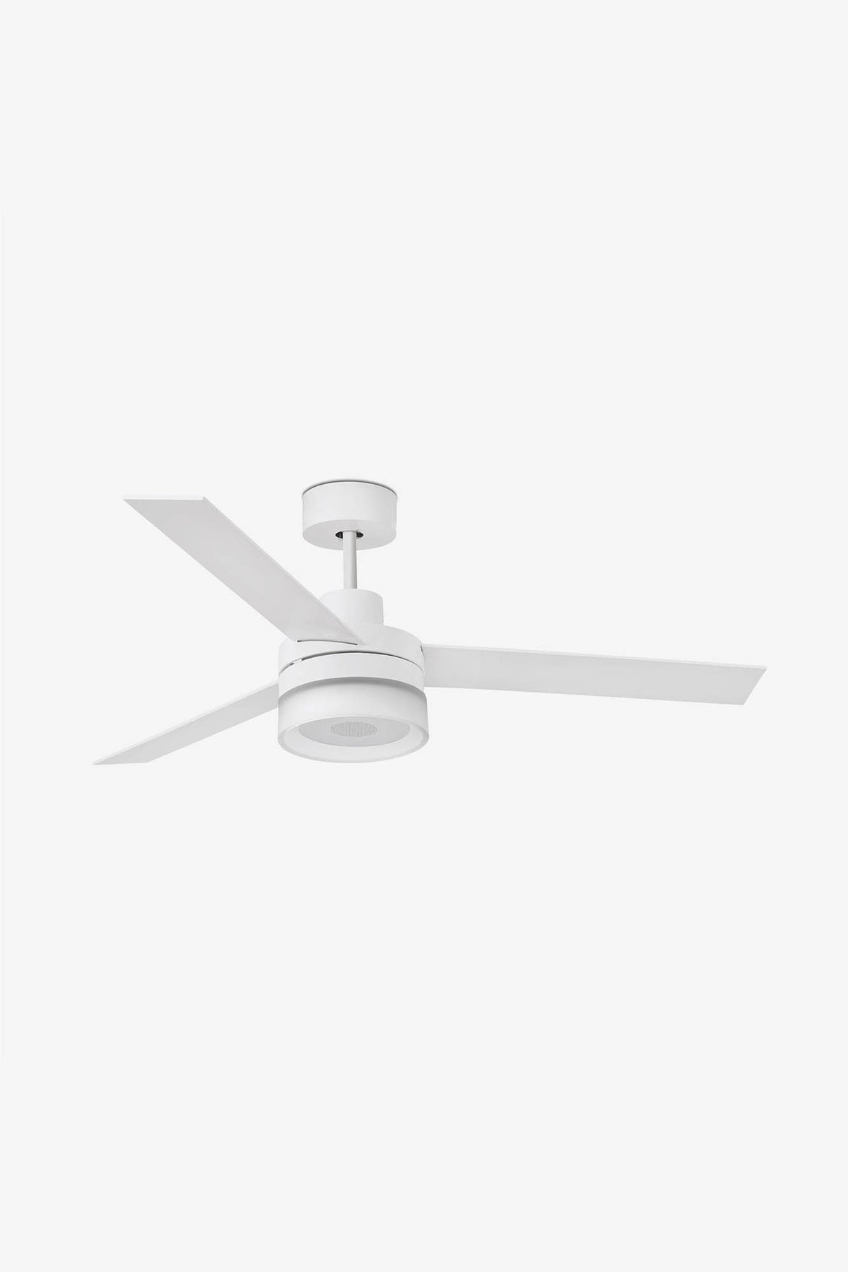 Takfläkt i isvit med Bluetooth-högtalare och belysning 1320mm