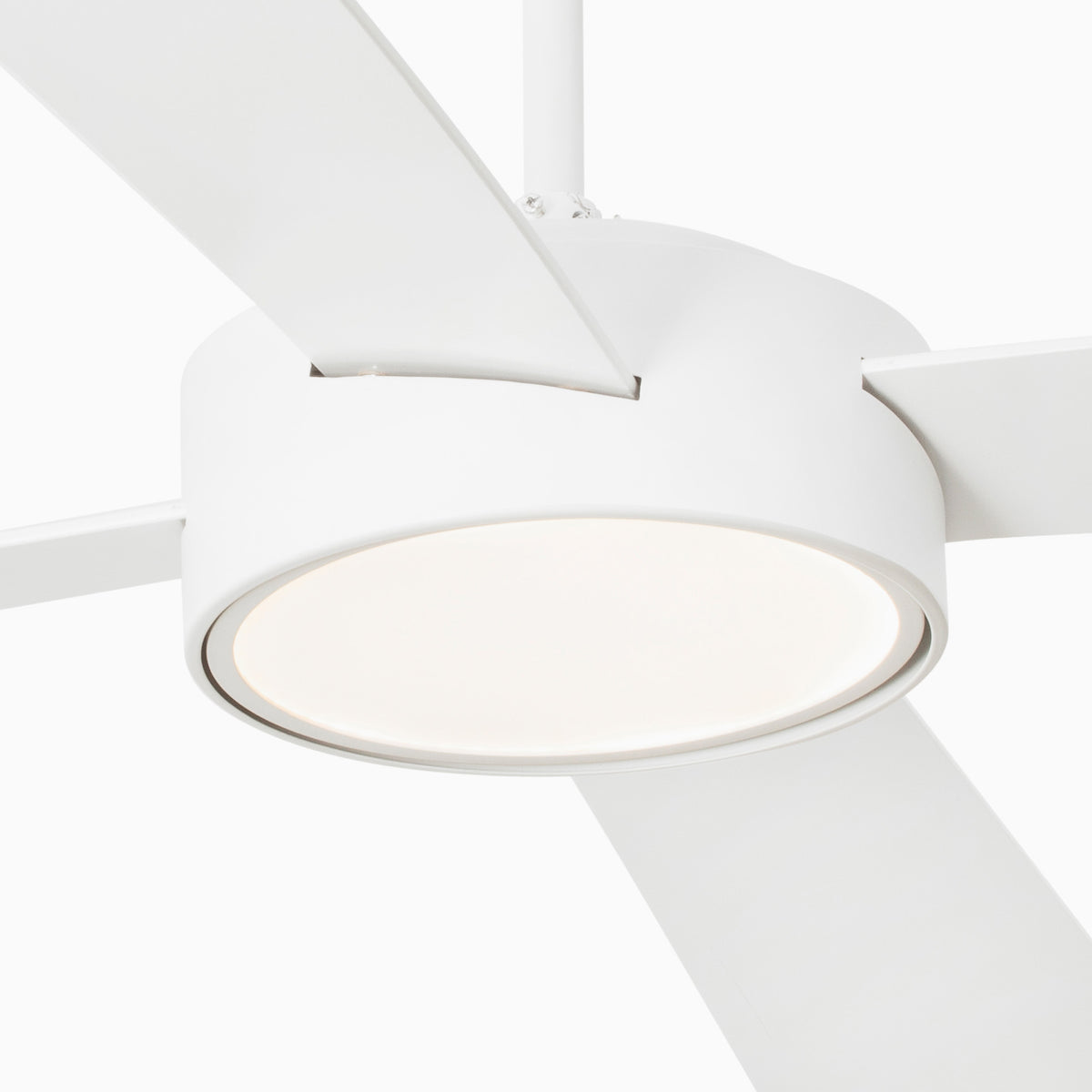 Kattotuuletin valaisimella HYDRA Ø1320MM VALKOINEN 4 LAPAA 22W LED