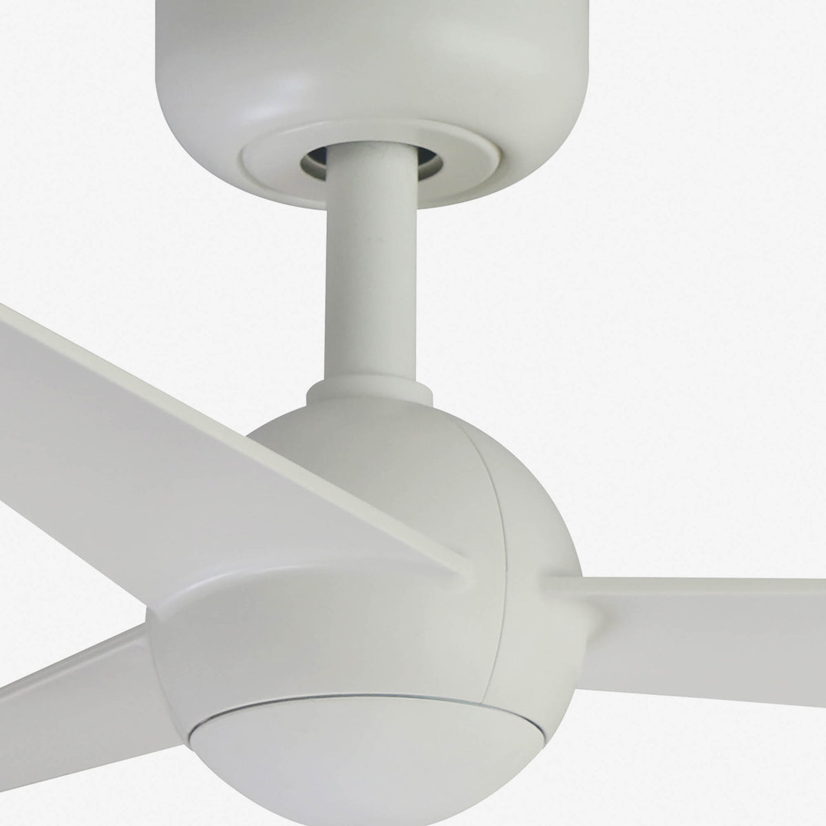 Takfläkt utan belysning SPHERA S Ø900mm WHITE 3 WHITE BLADES