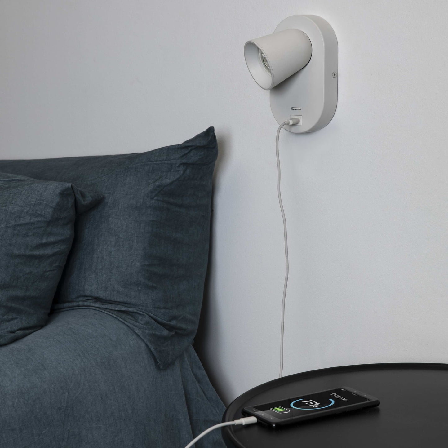 CORB USB A White wall lamp