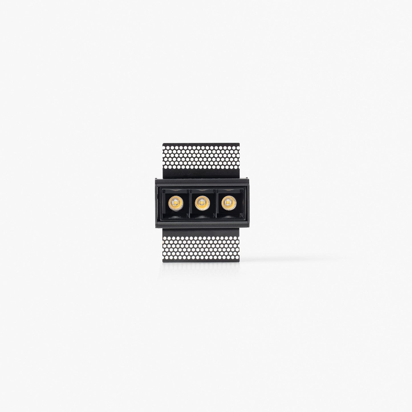 TROOP recessed black 3x2W 48° trimless 4000K CRI90