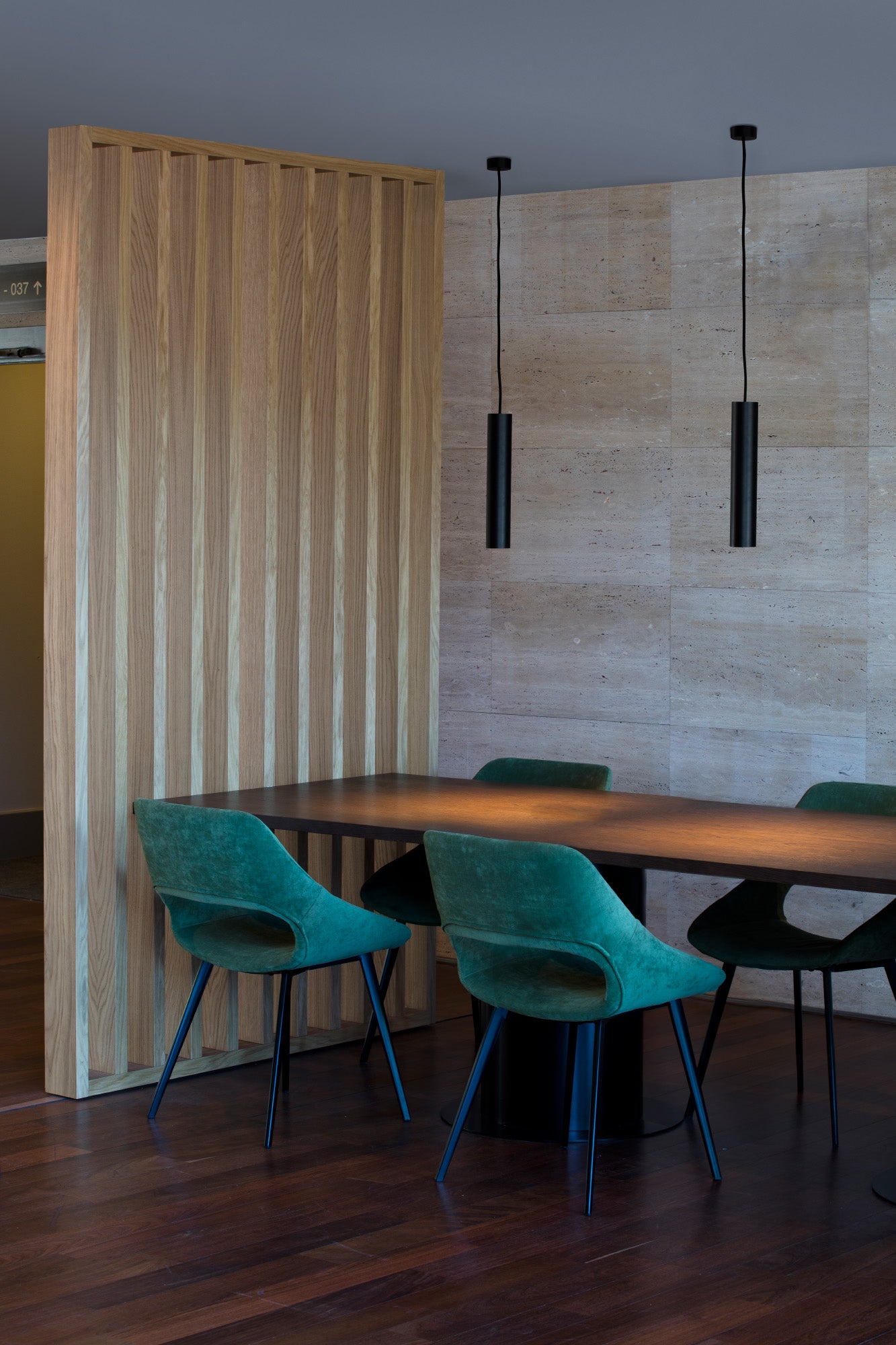STAN Black pendant lamp