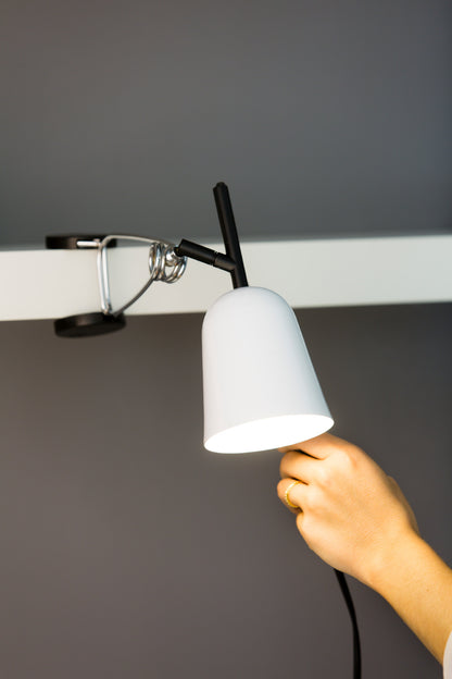 STUDIO White clip lamp