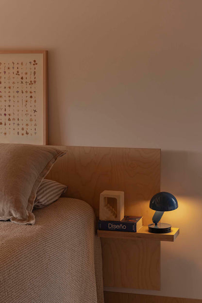 BELA Blue table lamp with clip