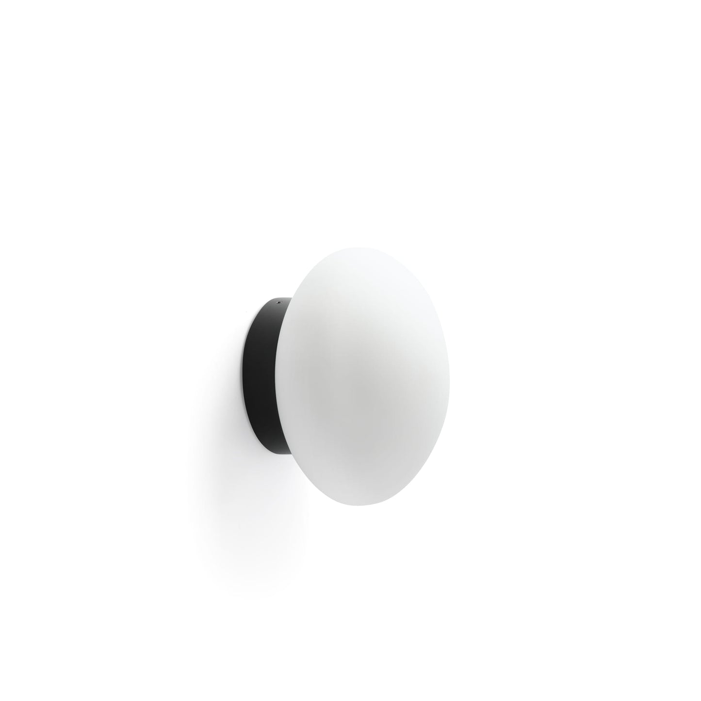 NUBO 150 Black wall/ceiling lamp