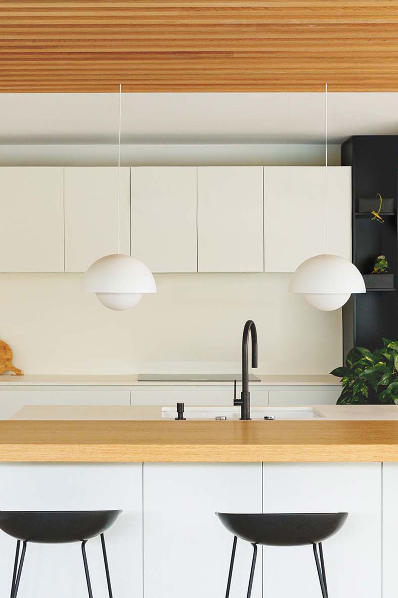 MARISOL white pendant lamp