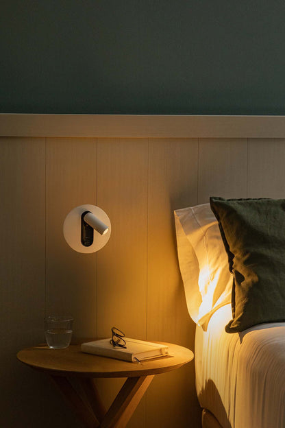 TIMIT USB C White wall lamp reader