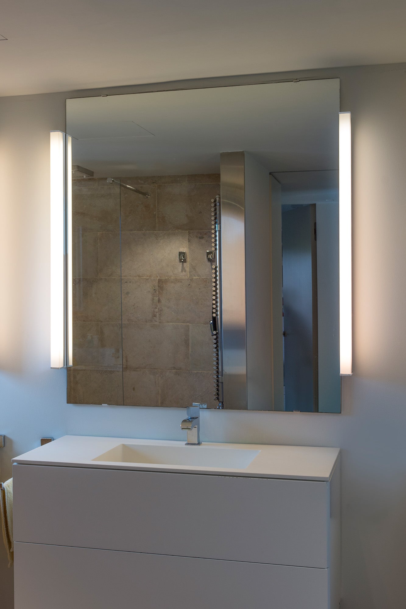 NILO 900 kroomitud seinavalgusti 18W