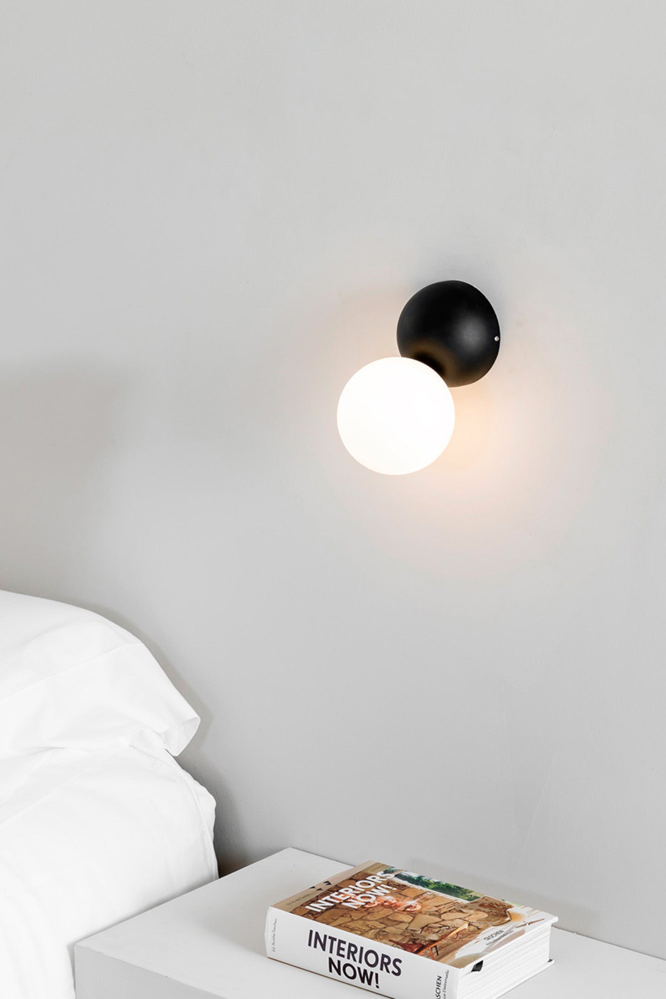 JOY Black wall lamp