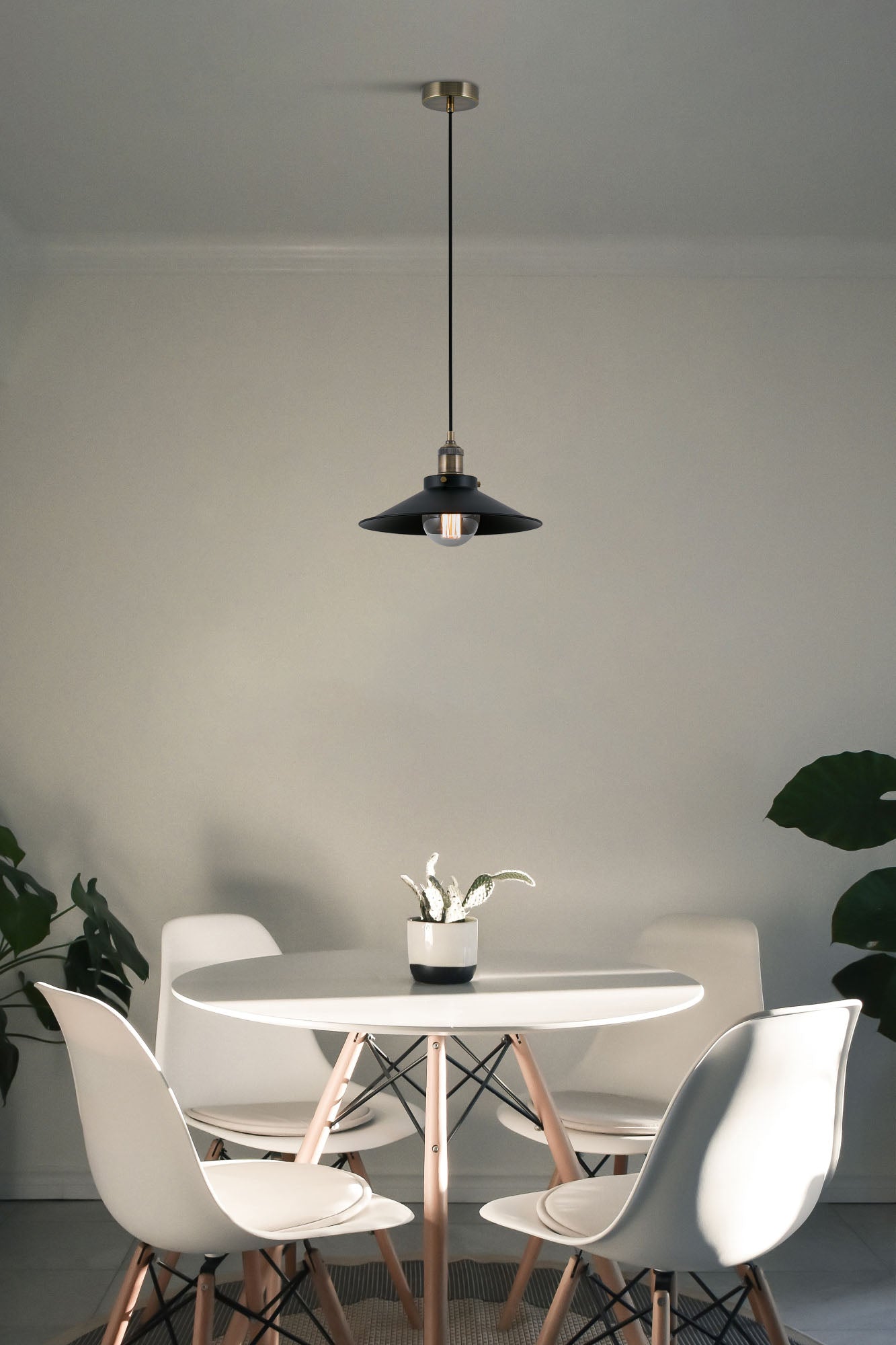 MARLIN Black pendant lamp