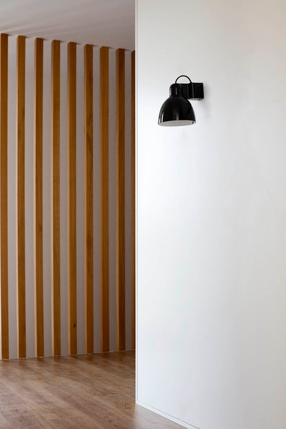 VENICE Black wall lamp