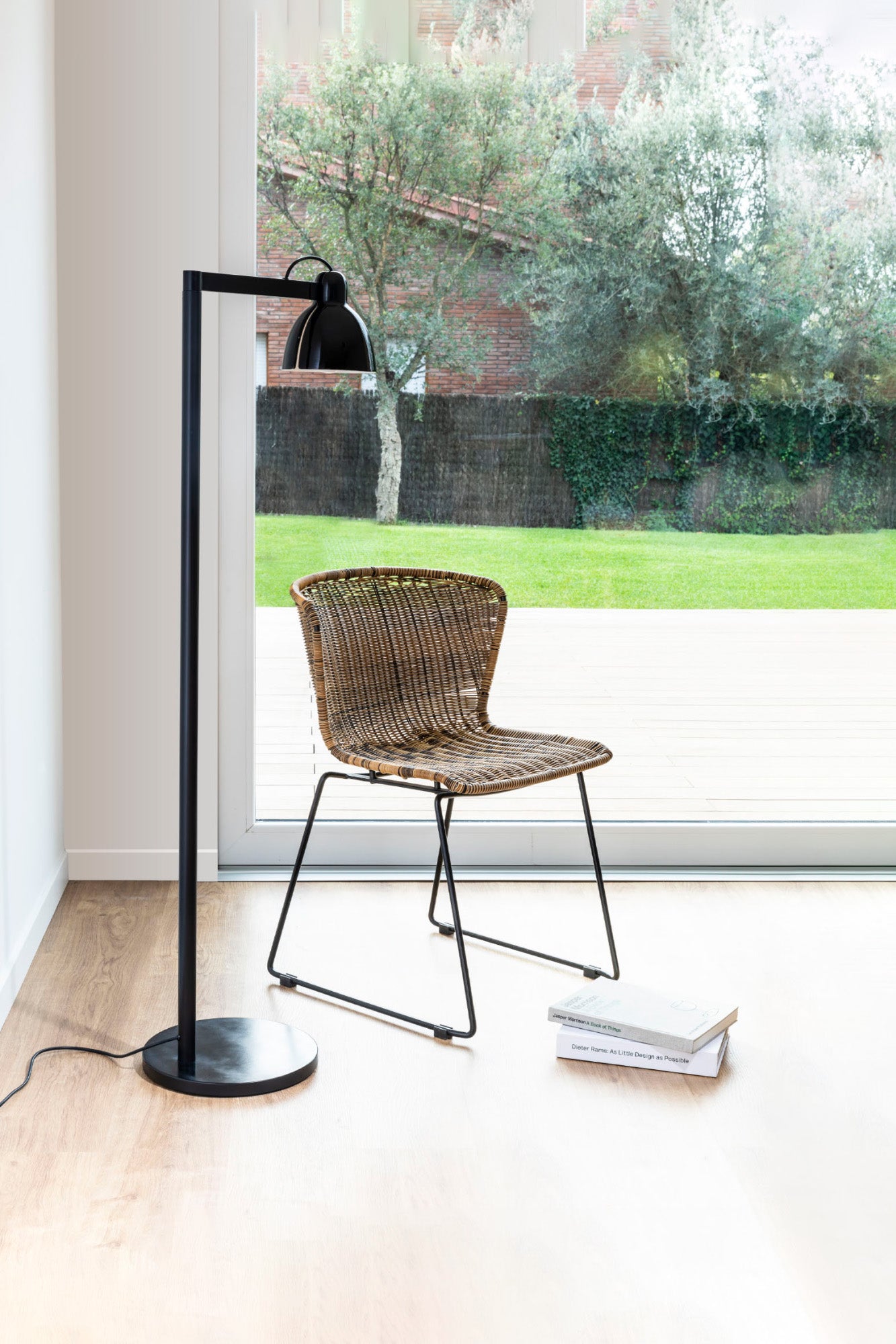 VENICE Black floor lamp