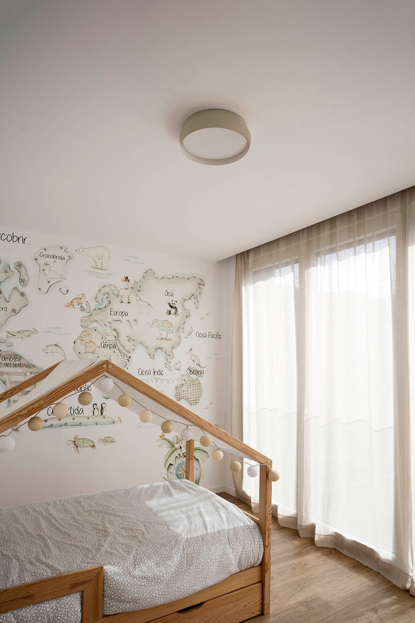 SHOKU 350 Grey/white wall/ceiling lamp