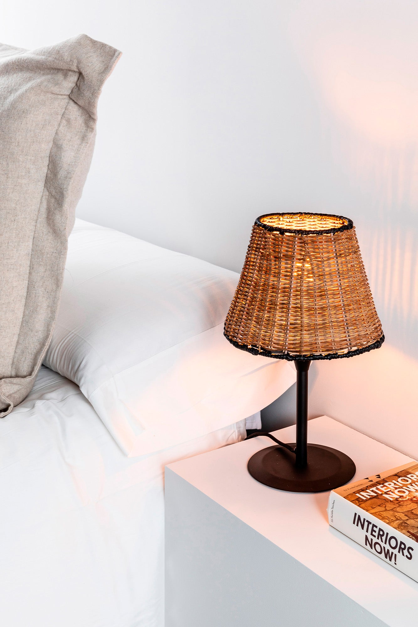 SUMBA S Black/rattan mini table lamp