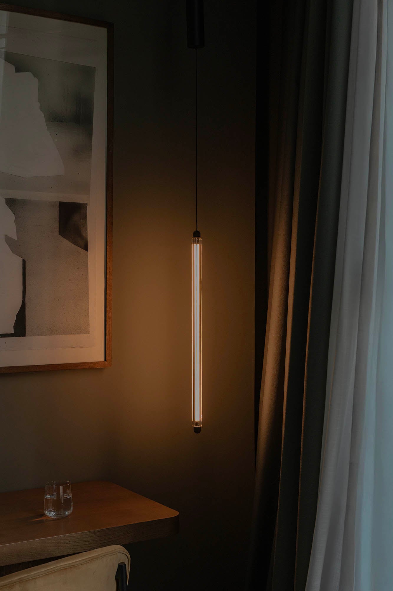 LUMINA 600 1L Black pendant 12W 2200K DALI
