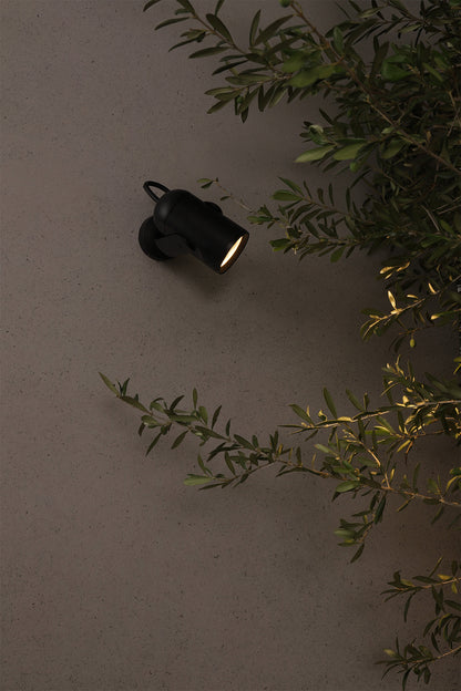 SLOT 200 Black projector lamp