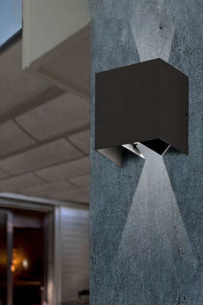 OLAN Dark grey wall lamp