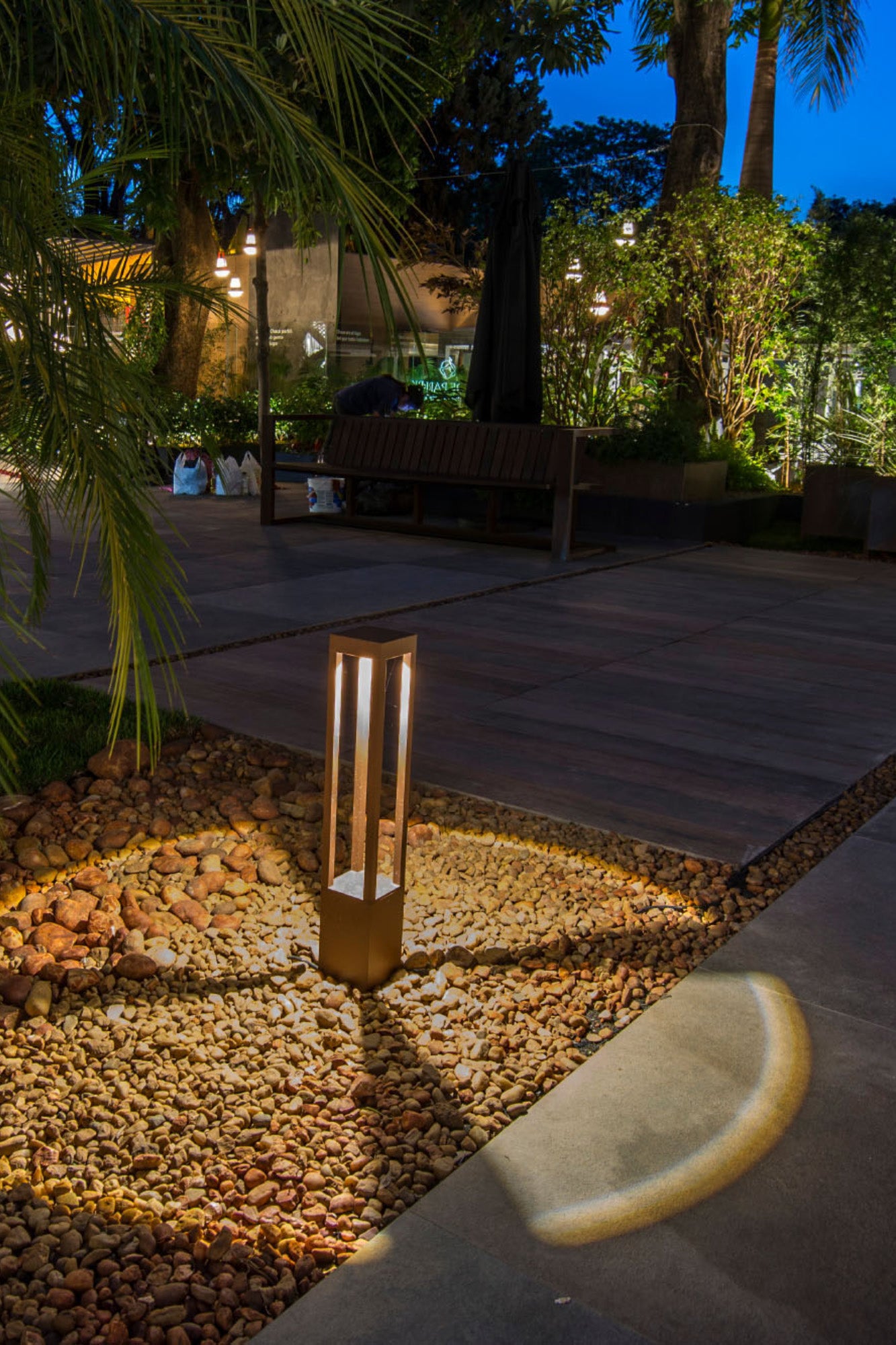 AGRA 650 Rust beacon lamp 3000K