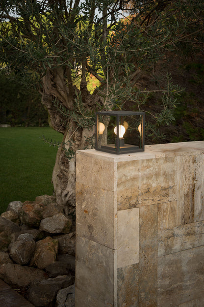 NALA Dark grey post lamp