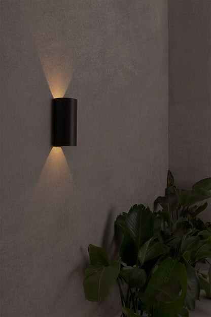 BRUC Dark grey wall lamp