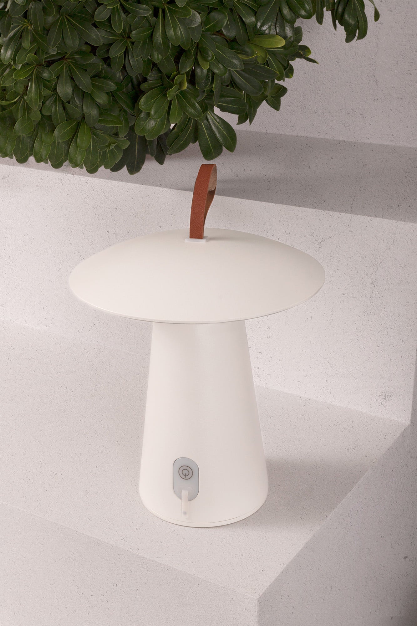 TASK White portable lamp
