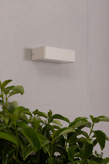 TAKUA White wall lamp