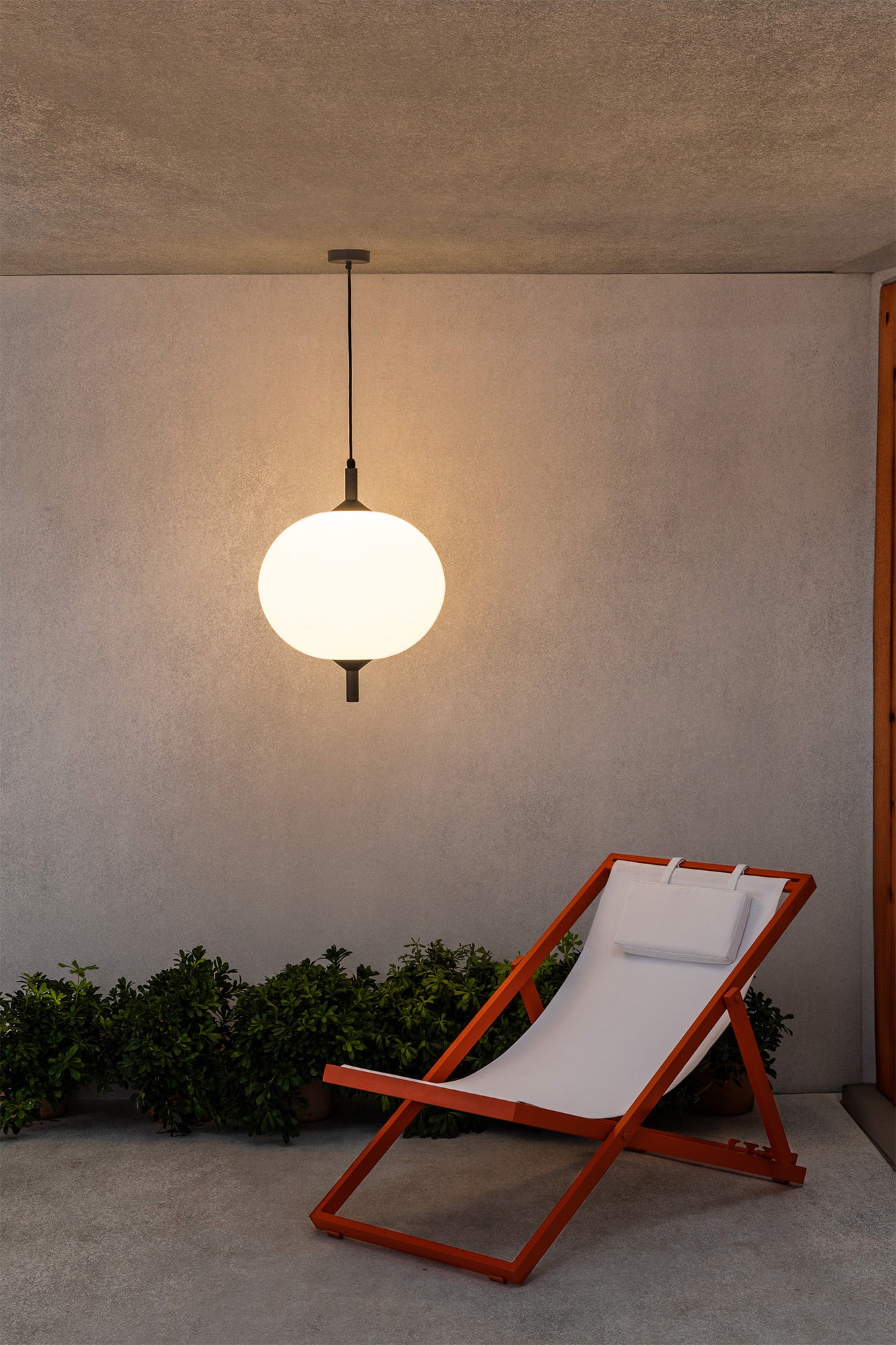 SAIGON OUT R45 Grey/matt white pendant lamp cone cap