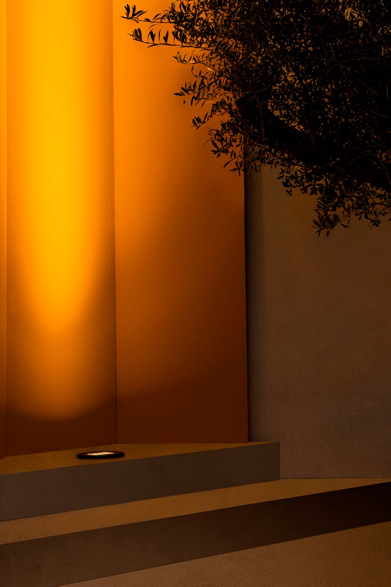 TRAS 25L Black recessed lamp 40º