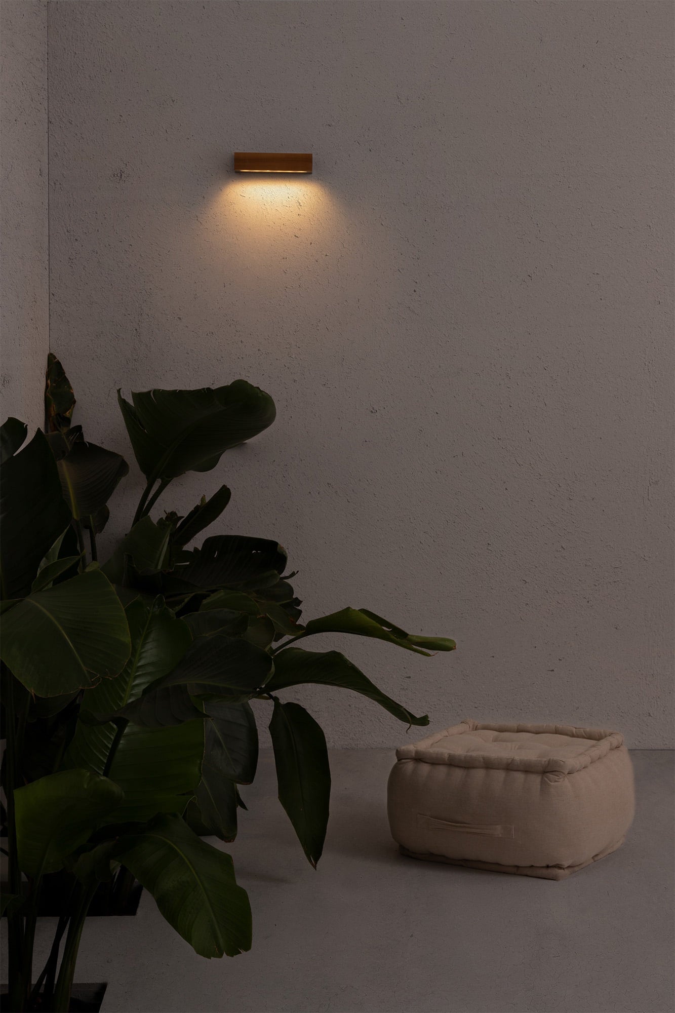 LAKO Wood wall lamp