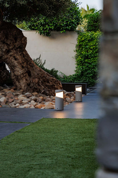 BLOCK 350 Grey beacon/post lamp