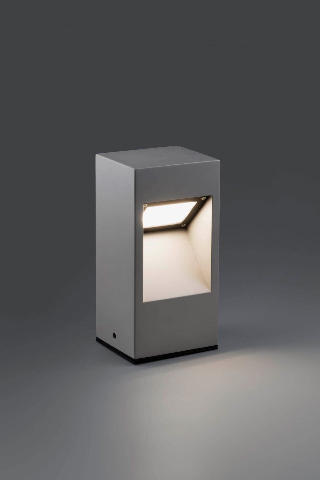 CAST 300 Dark grey beacon lamp