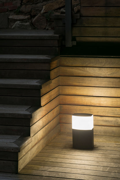 DATNA 300 Dark grey post lamp