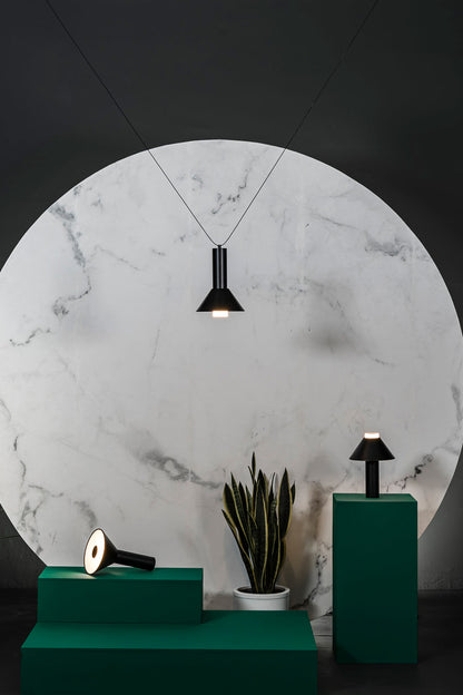 FUJI Black portable lamp