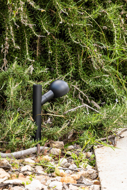 BROT 200 Black spike lamp