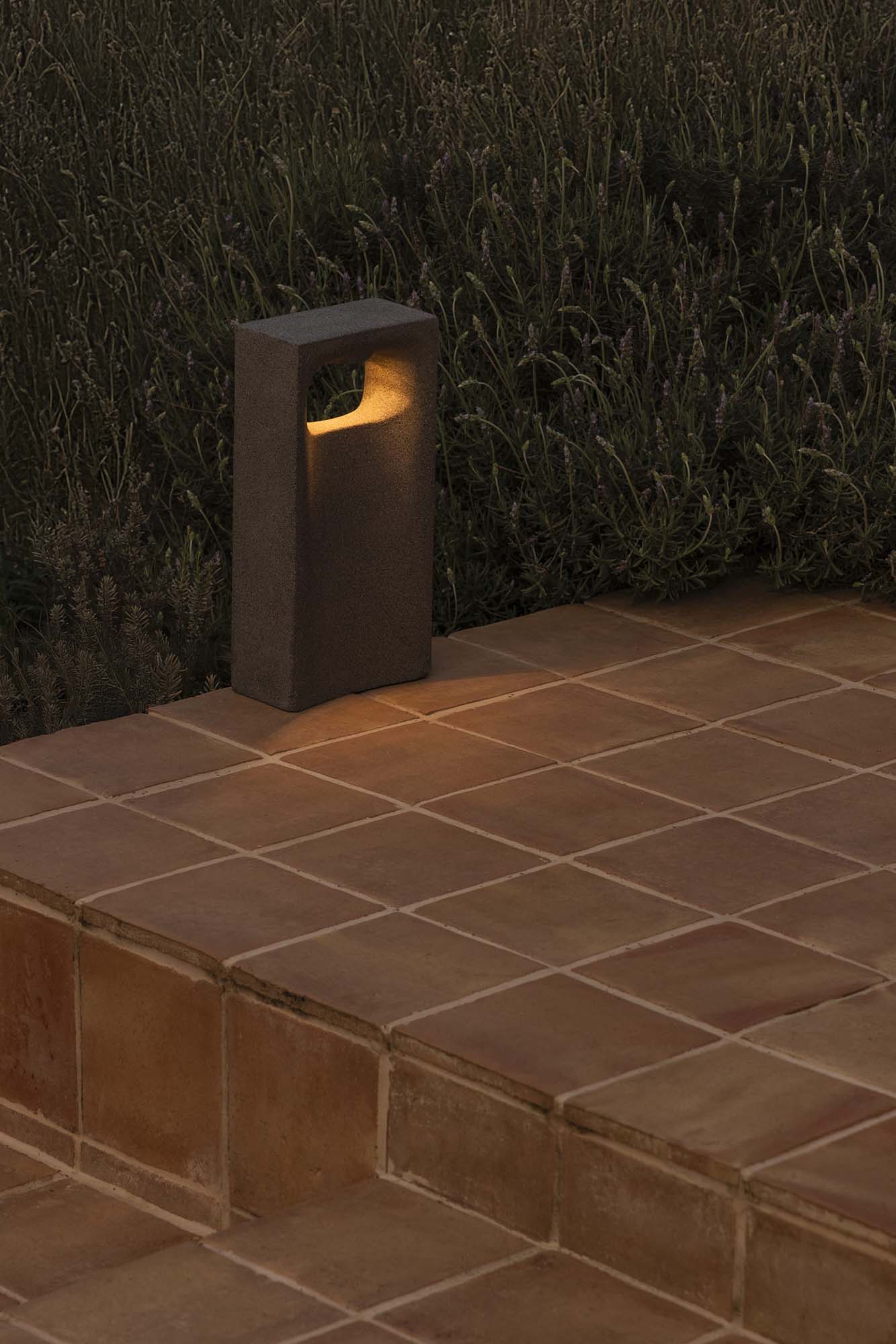 GLINT 400 Grey beacon lamp 2700K
