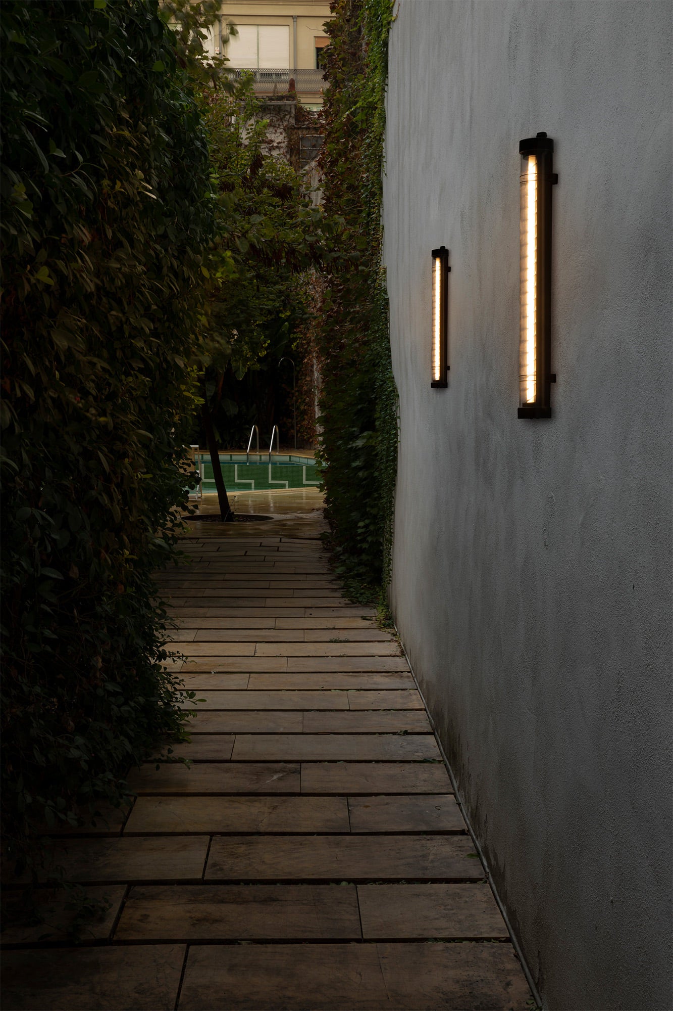 SCUBA LOUVER 600 Black wall lamp 20W