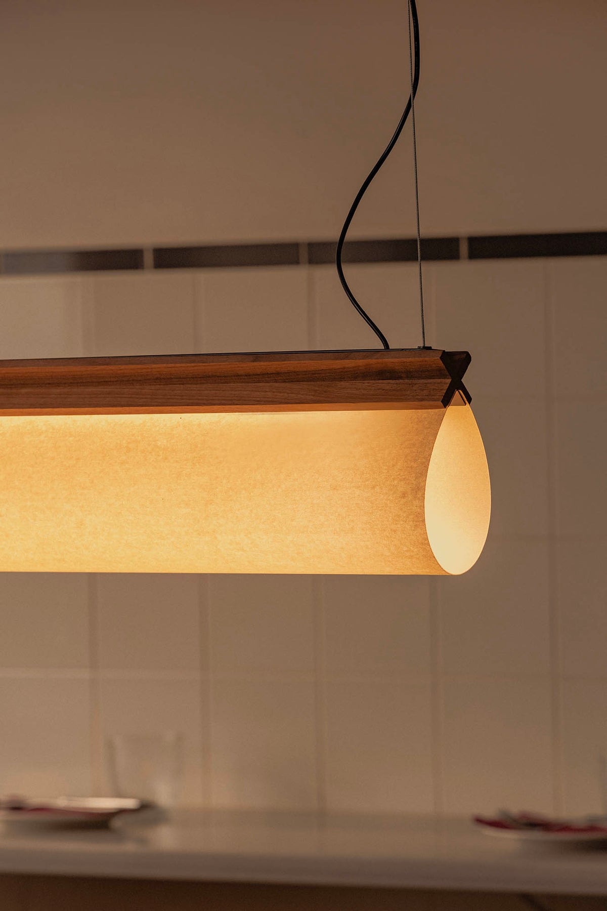 CATA Walnut pendant light
