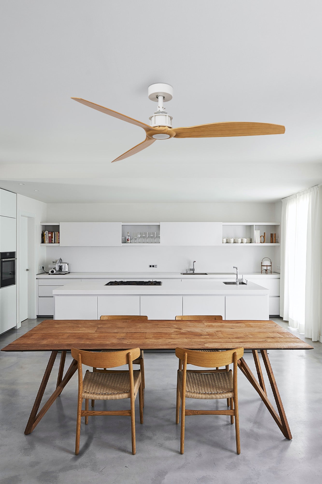 Contemporary Ceiling Fan — 128cm & Remote control. Wood JUST FAN