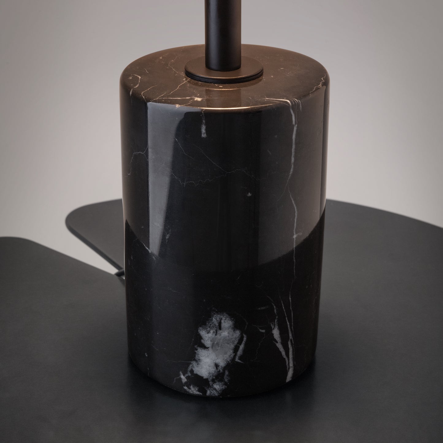 Laualamp P060TL-L12BK